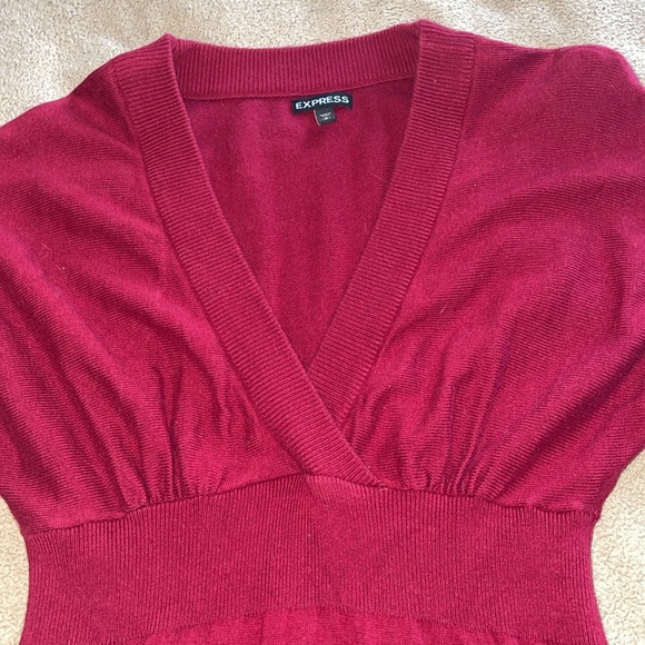 Express Tunic Sweater - Picture 2 of 3